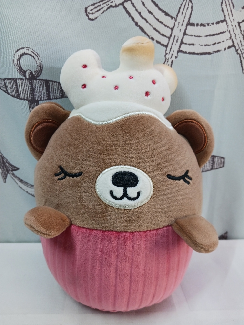 Mariah Elizabeth Mystery Cupcake Plush/ Hot Cocoa Bear